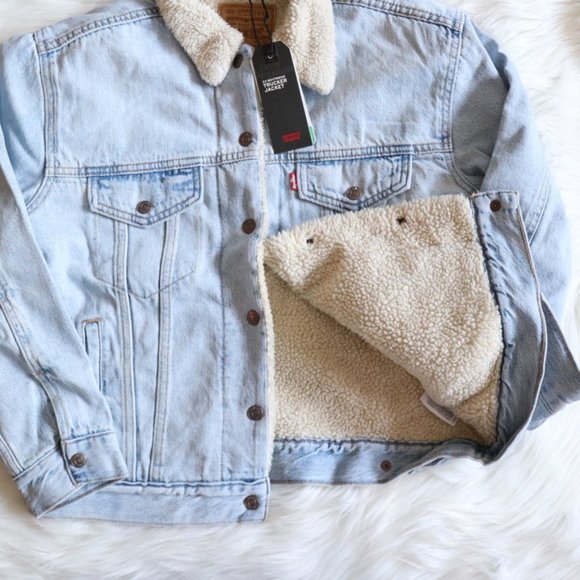 Levi's Ex Boyfriend Trucker Sherpa Jacket Sz S - Picture 5 of 8